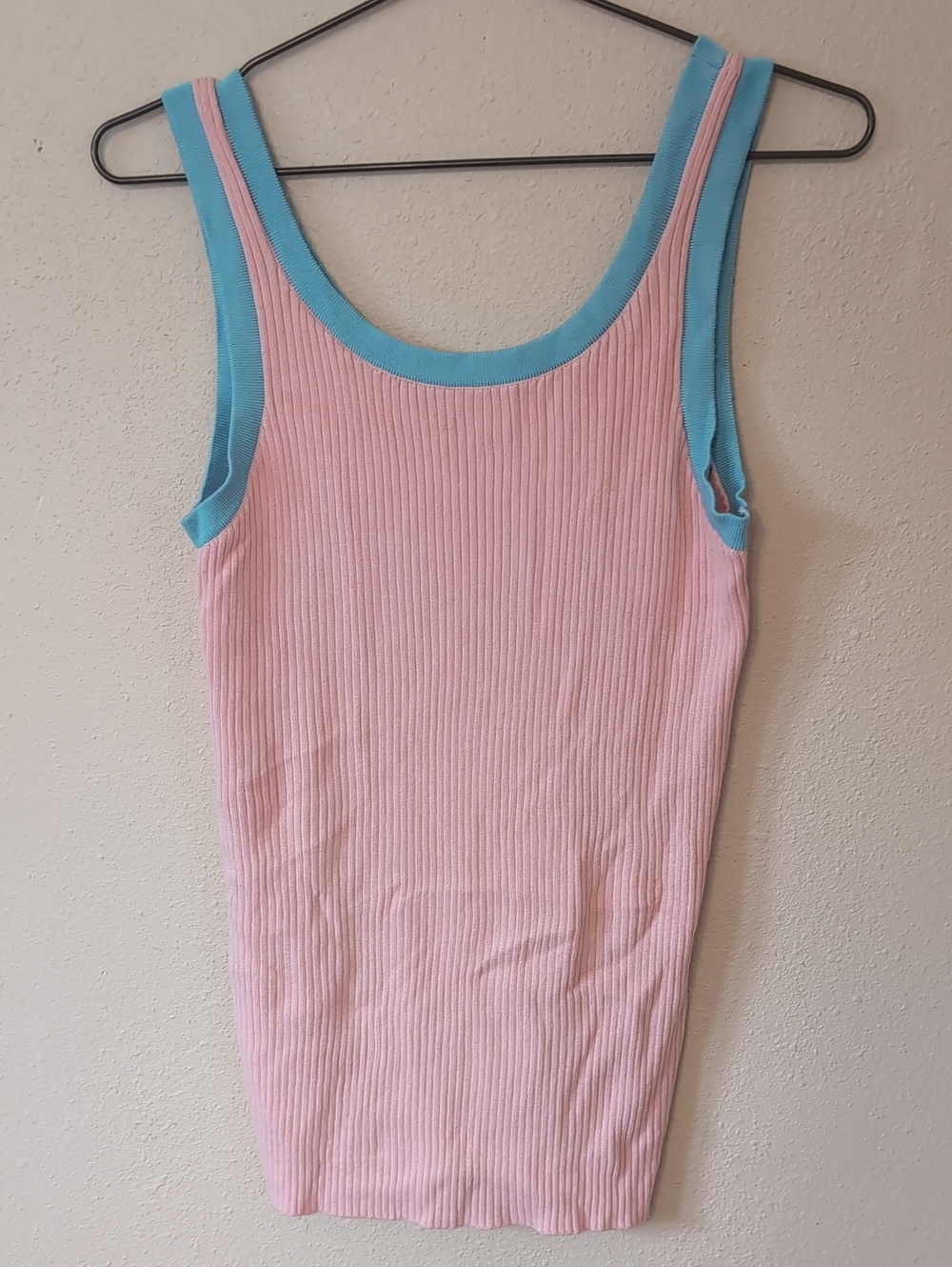 Sleeveless Pink Ribbed Tank with Blue Trim XL